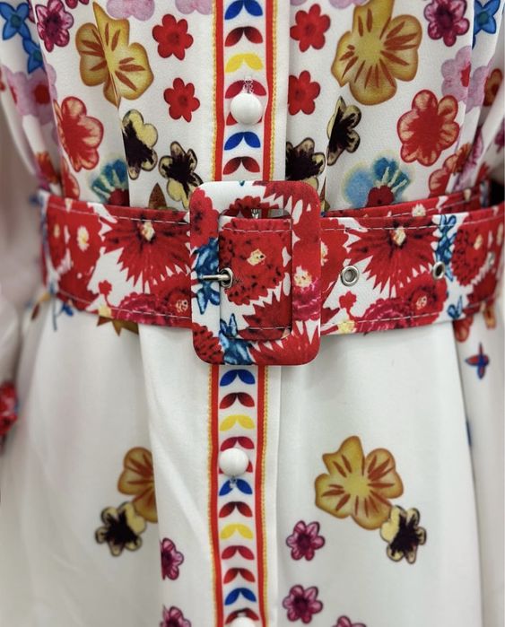 Женское платье длинное