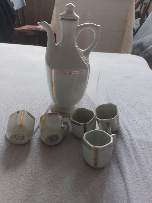 Сервиз за греяна ракия от 1960г.