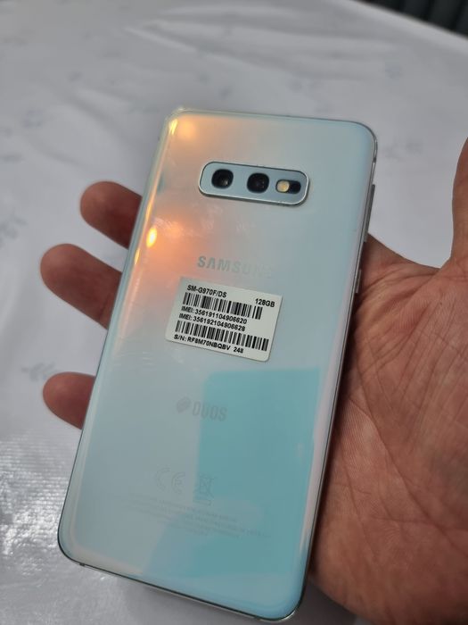Samsung galaxy s10e 128гб