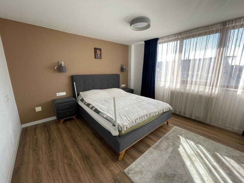 Apartament cu 2 camere de vânzare Gruia + loc de parcare