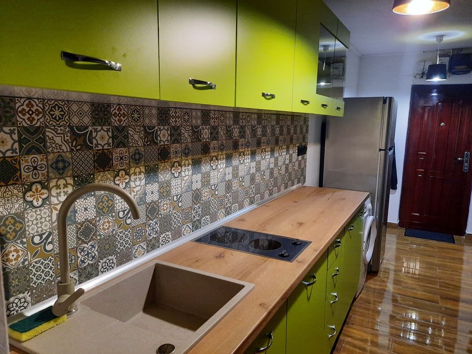 Inchiriez garsoniera/ ap 1 camera str. Moldovei