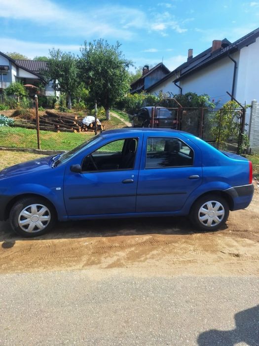 Dacia Logan 1.6MPI, 2005.