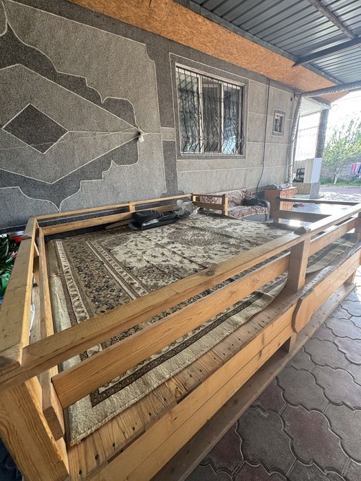 Тапчан большой..