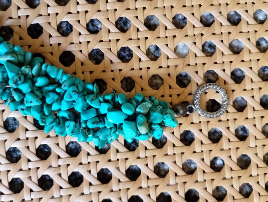 Великолепни колие и гривна естествен тюркоаз