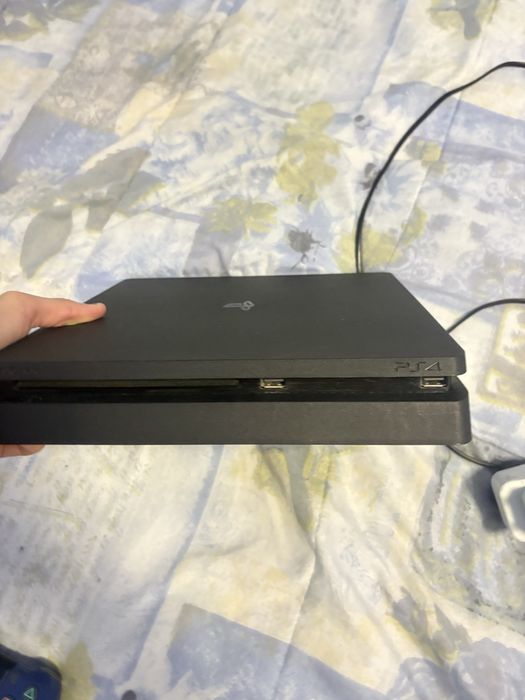 Здравейте Продавам PS4