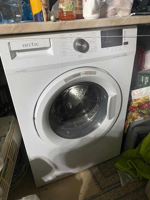 Masina spalat ARCTIC 7kg aproape noua