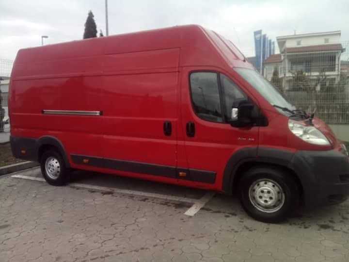 Servicii de transport mărfuri generale