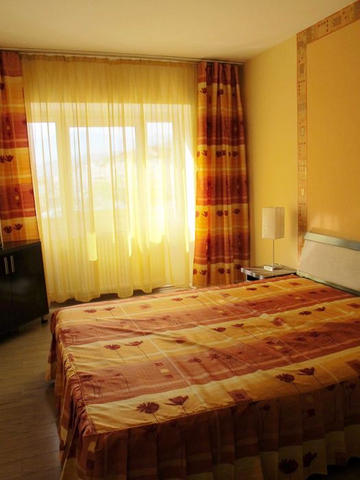 Ofer gazda in Brasov, cartier Racadau (Magnolia), pentru persoana de sex feminin, muncitoare, curata, de buna cuviinta