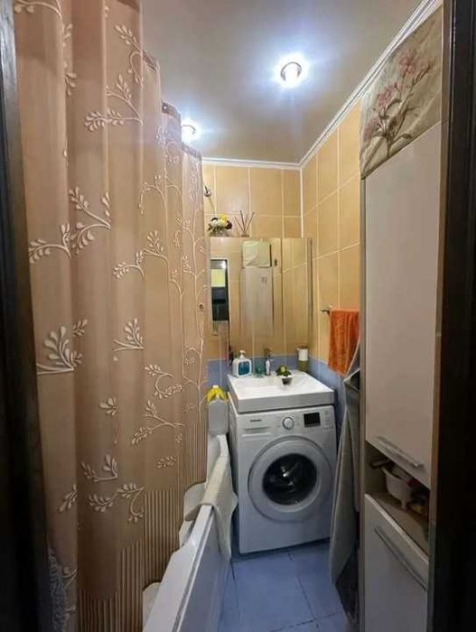 Продажа 3-комнатной квартиры васильковка