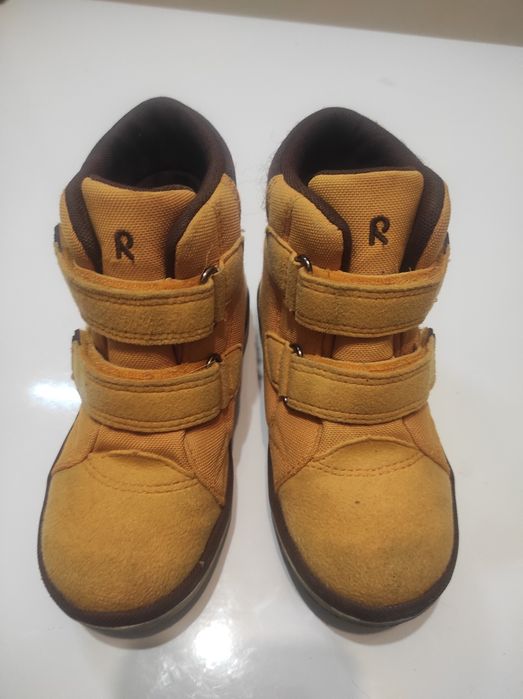 Продам ботинки на 28р.