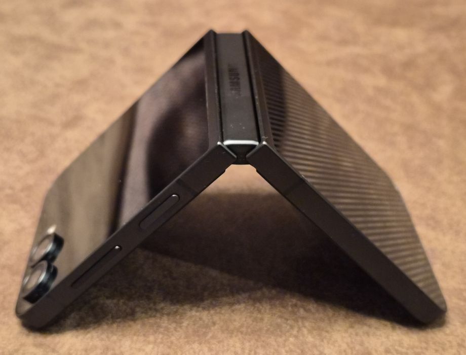 Samsung Z Flip 6 NOU black 256