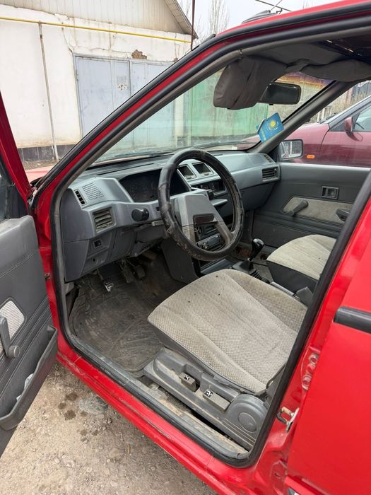 Продам митсубишн Лансер ,1987,