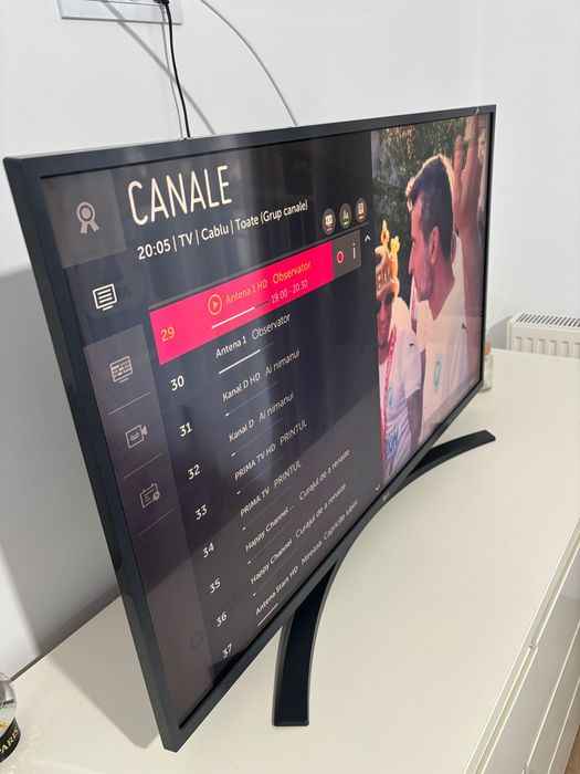 Televizor Smart LED LG, 108 cm diagonala, 4K Ultra HD