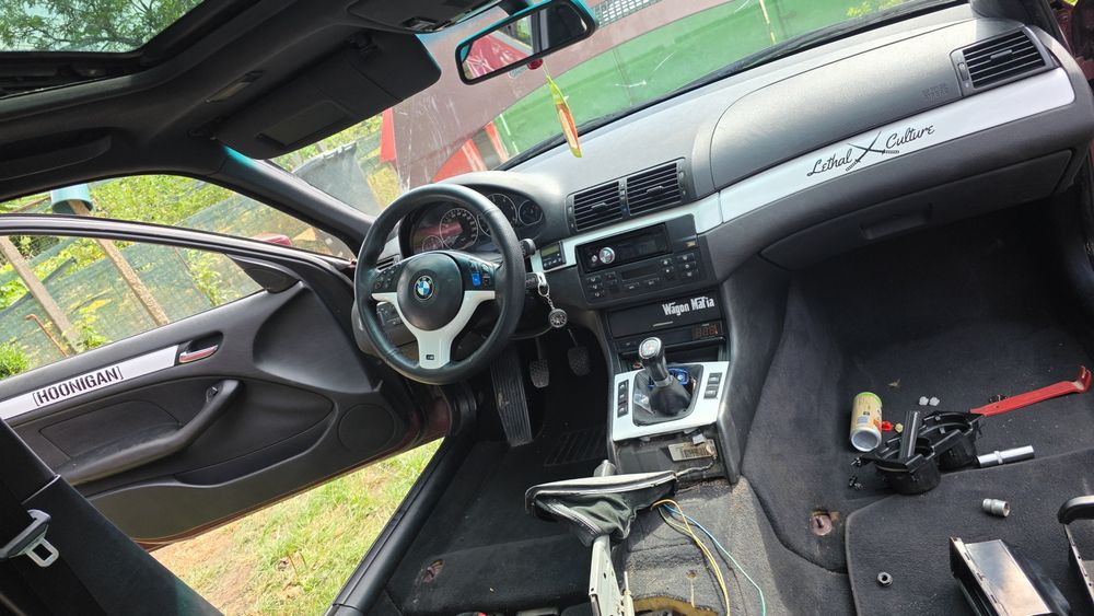 Se dezmembreaza bmw e 46 toruing