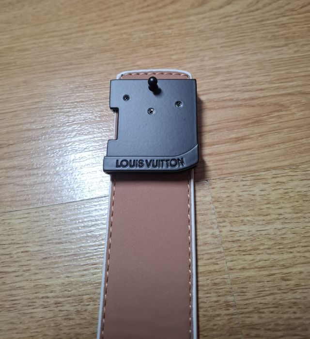 Vând curea Lv (nu gucci,prada,dsq2,nike)