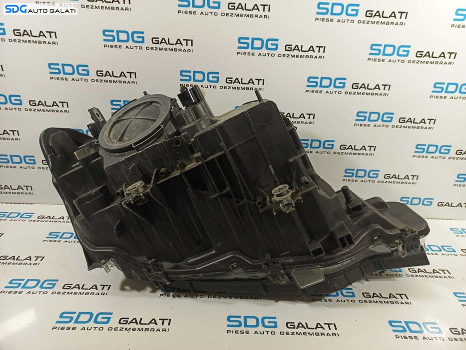 Far Stanga FARA Xenon BMW Seria 3 F30 F31 2011 - 2015 Cod 7259539 63.11-7259539 [L1952]