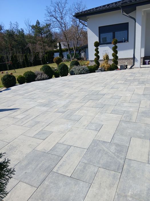 Pavele bordura montaj