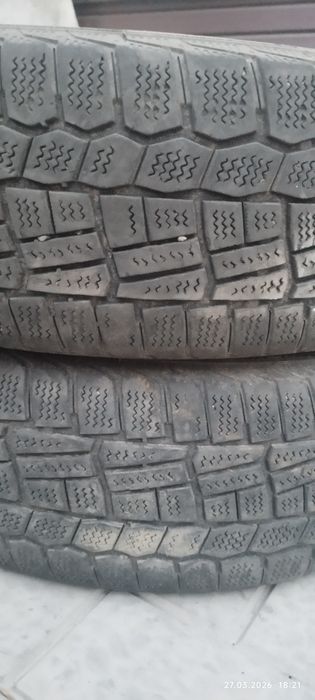Шины зимние .14.,