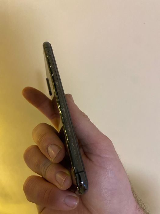 Iphone Xs baterie 100%