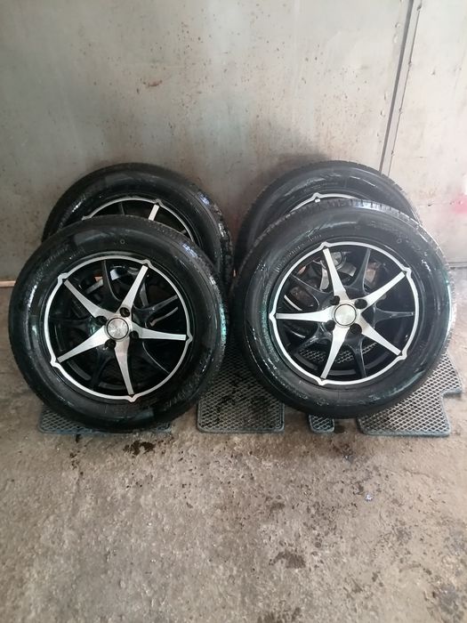 Резина с дисками