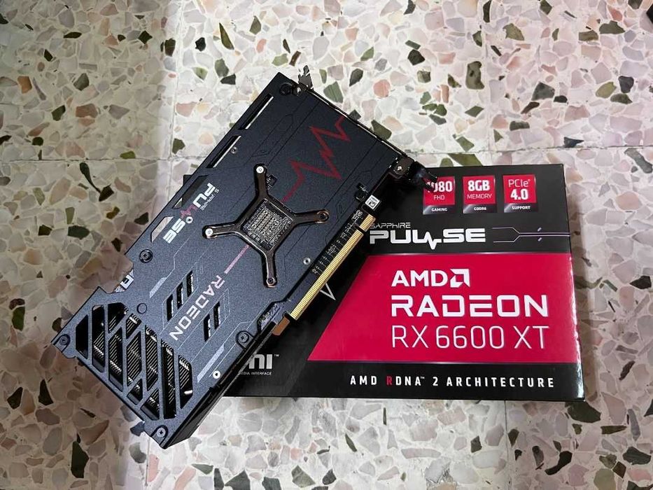 SAPPHIRE PULSE AMD Radeon RX 6600 XT GDDR6 8GB видео карта / GPU