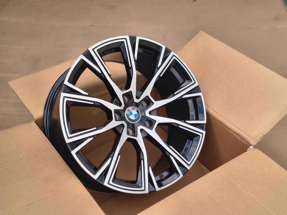 Jante 19 BMW 5 x 120 in 2 lățimi 
Compatibile BMW F01 F06 F07 F10 F11