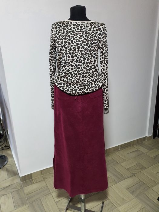 Fusta lunga burgundy din raiat, slituri laterale;