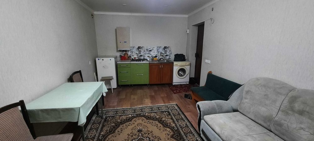 Продам комнату в общежитии в центре города