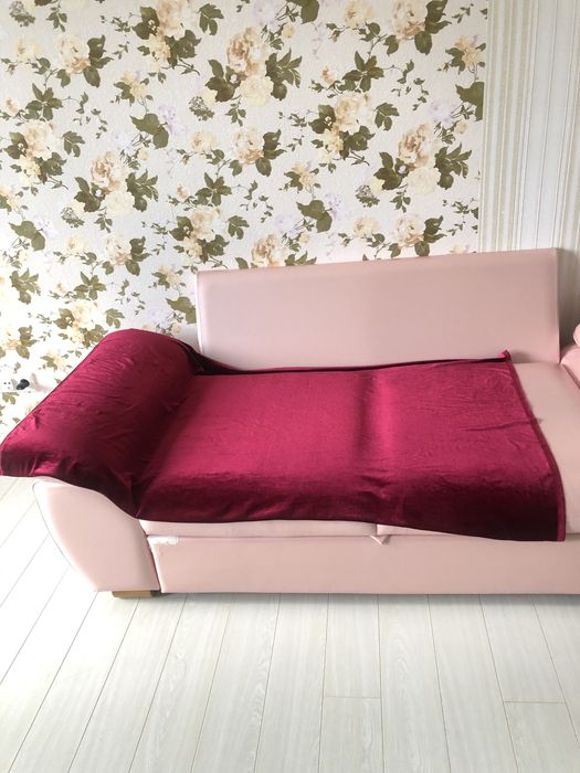 Продам новый материал бархат 162см*105см