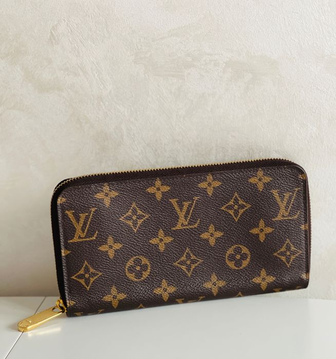 Portofel damă Louis Vuitton Zippy monogram