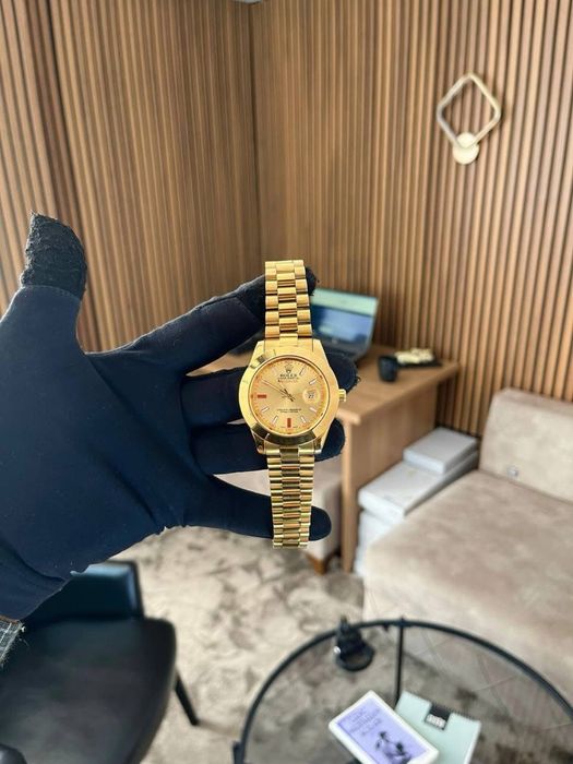 Висок клас часовници