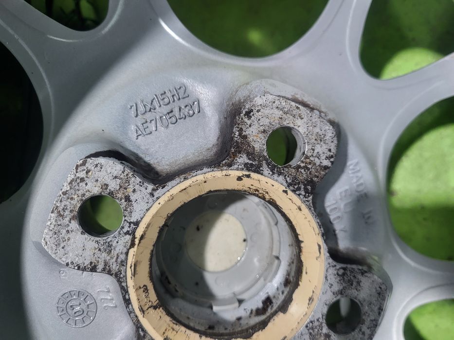 15 4x100 Лети джанти 4х100 Rh