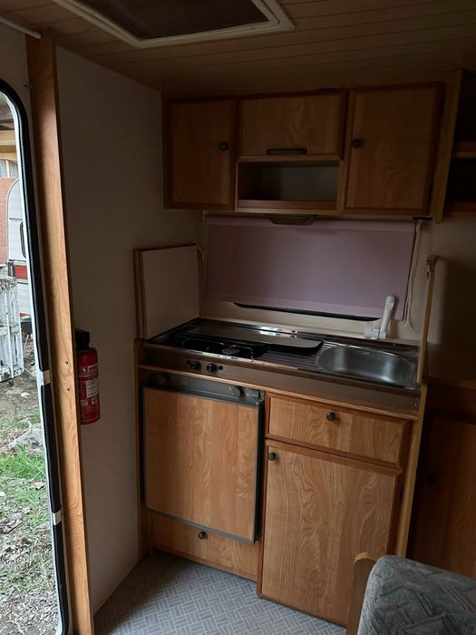 Продавам каравана