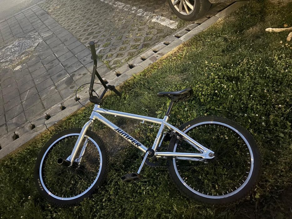 Vand bicicleta stare perfecta BMX JUMPER