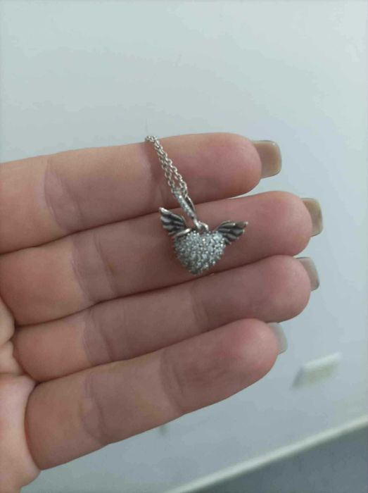 Колие Pandora "Шесто чувство"