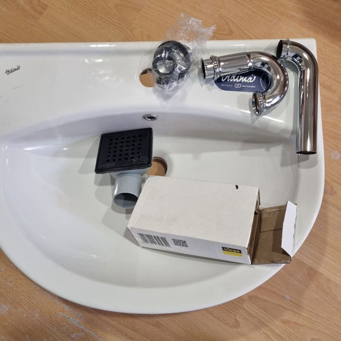 Мивка на Видима 60см +тръбен сифон + подов сифон + луничките ...