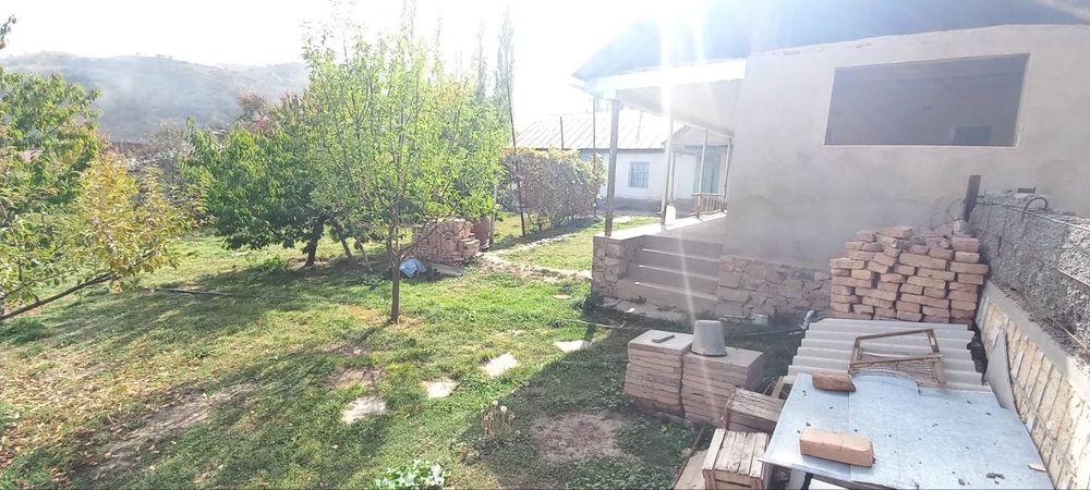 Bo'stonliq tuman chorvoq peramida yusufxona uy sotiladi