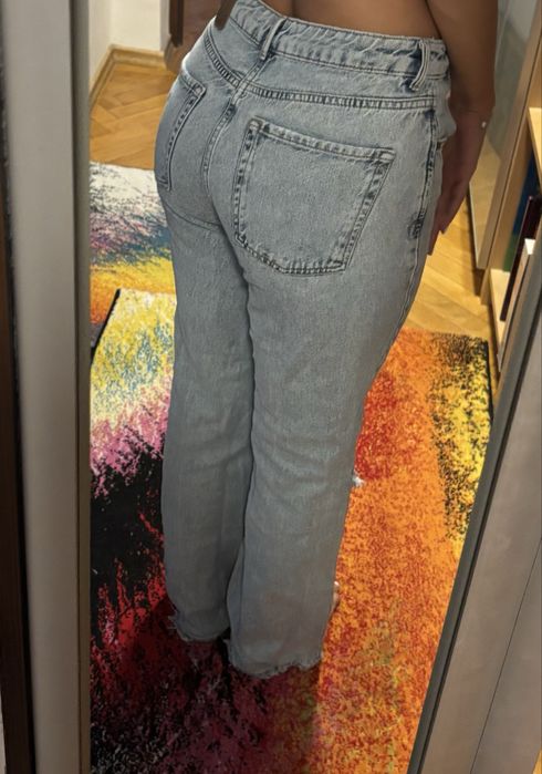 Blugi largi stradivarius