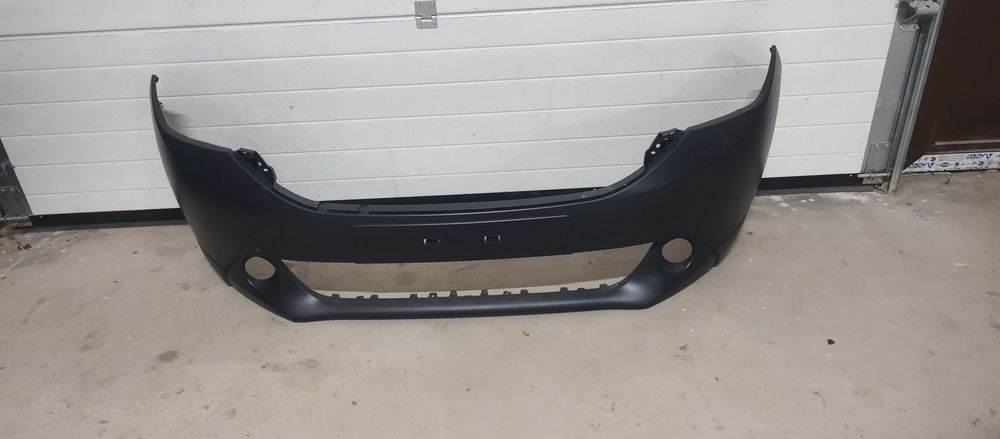 Bara fata Dacia lodgy