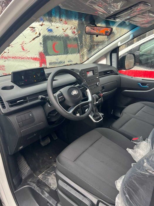 Hyundai Staria Ambulance