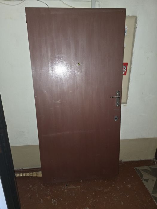 Темир эшик, квартираники