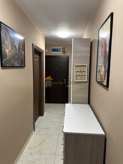 Продава се Тристаен апартамент в Пловдив, Христо Смирненски - 90 кв.м за 2000 €/кв.м - Снимка #10