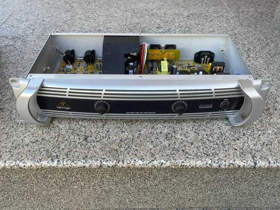 Rack case amplificator audio