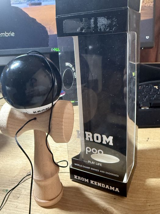 Vand Kendama Krom Pop