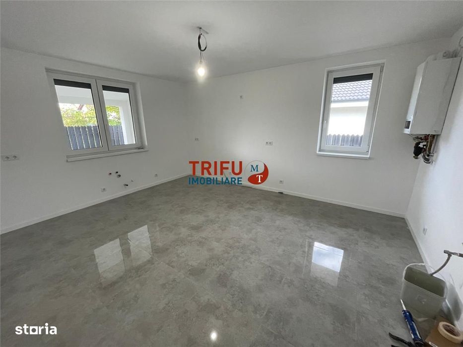 Casă pe un nivel cu garaj zona Centru