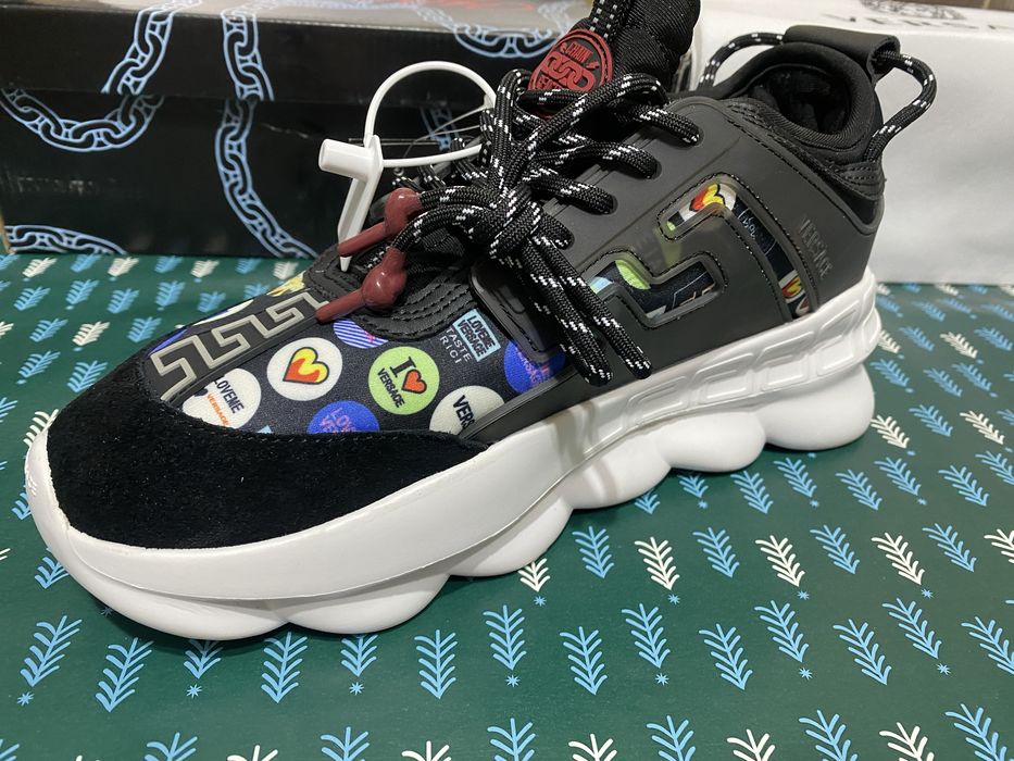 Versace Chain Reaction