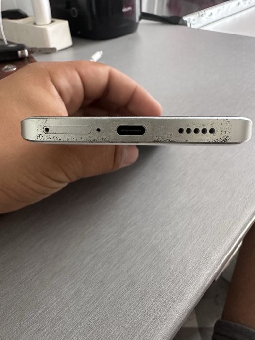 Xiaomi note13pro plus 12gb ram