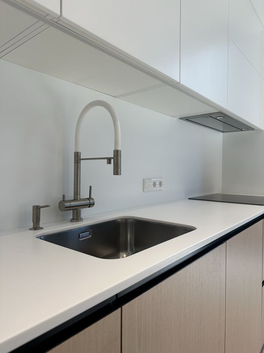 NestOne 3/9/51 Класса люкс 72м2.