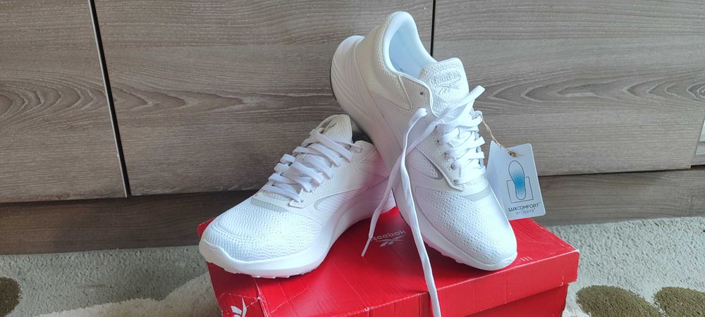 Спортни обувки  Reebok 41