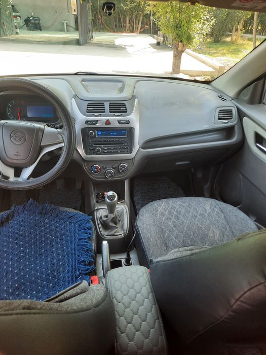 Коблт мошина сотилади